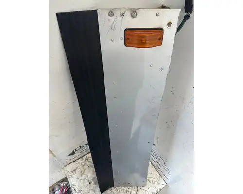 International 9400I Side Fairing