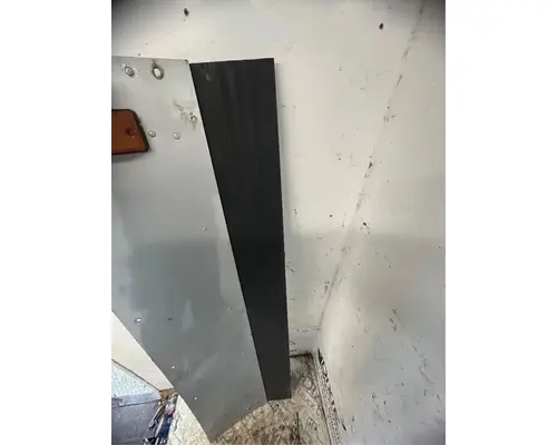 International 9400I Side Fairing