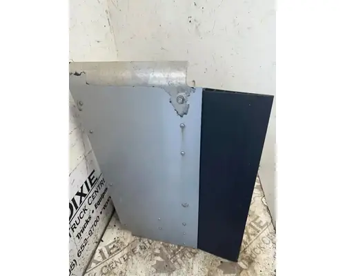 International 9400I Side Fairing