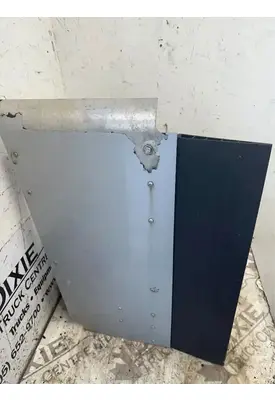 International 9400I Side Fairing