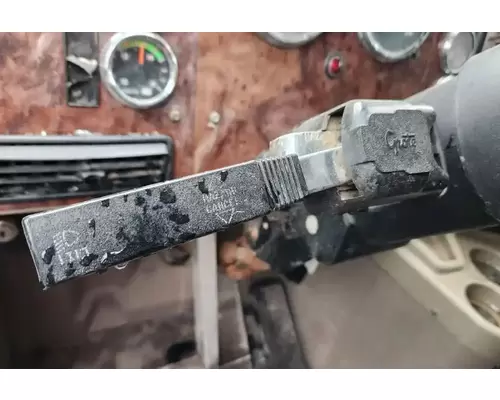International 9400I Steering Column