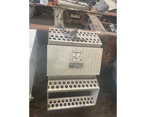 International 9400I Tool Box