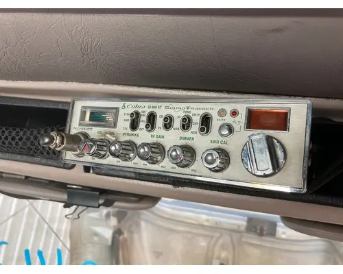 Radio International 9400 Vander Haags Inc Col