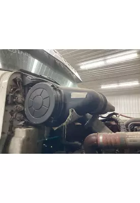 International 9400 Air Cleaner
