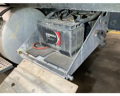 International 9400 Battery Box