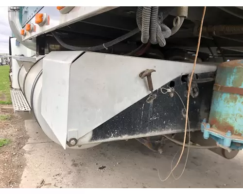 International 9400 Battery Box