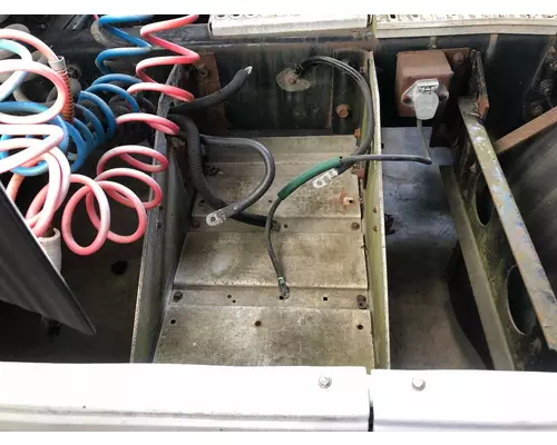 International 9400 Battery Box