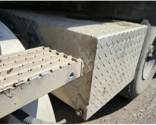 International 9400 Battery Box