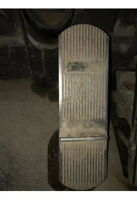 International 9400 Body, Misc. Parts