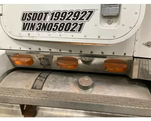 International 9400 Body, Misc. Parts