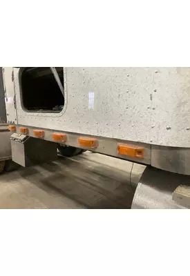 International 9400 Body, Misc. Parts