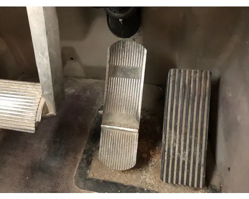 International 9400 Body, Misc. Parts