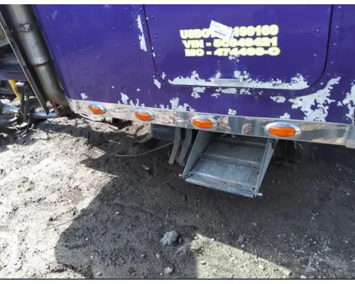 International 9400 Body, Misc. Parts