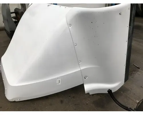 International 9400 Body, Misc. Parts