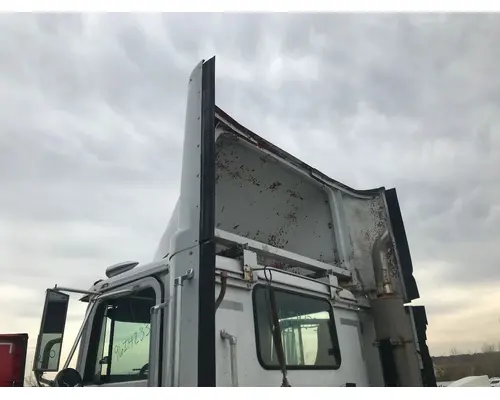 International 9400 Body, Misc. Parts