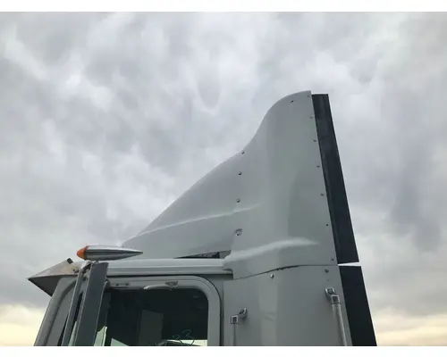 International 9400 Body, Misc. Parts