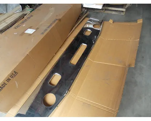 Bumper Assembly, Front INTERNATIONAL 9400 K &amp; R Truck Sales, Inc.