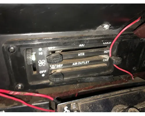 International 9400 Cab Misc. Interior Parts