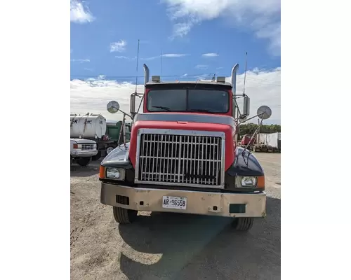 Complete Vehicle INTERNATIONAL 9400 2679707 Ontario Inc