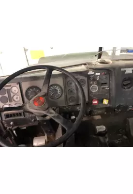 International 9400 Dash Assembly