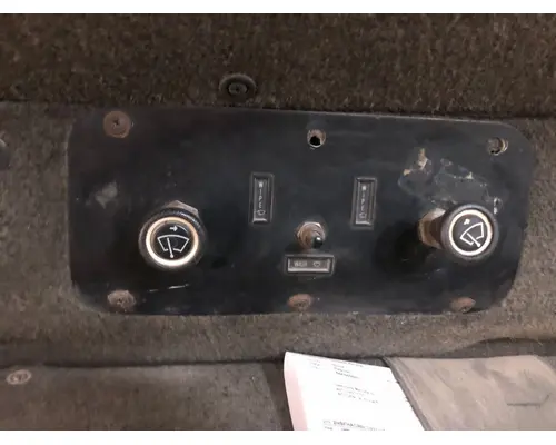 International 9400 Dash Assembly
