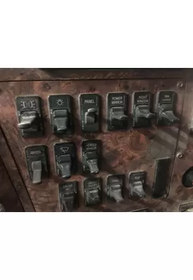International 9400 Dash Assembly