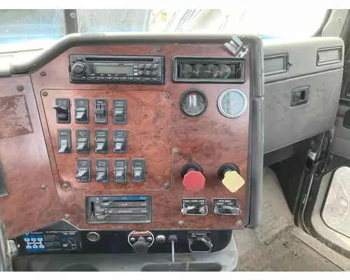 International 9400 Dash Assembly