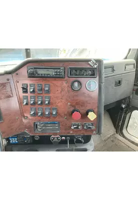 International 9400 Dash Assembly