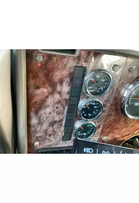 International 9400 Dash Assembly