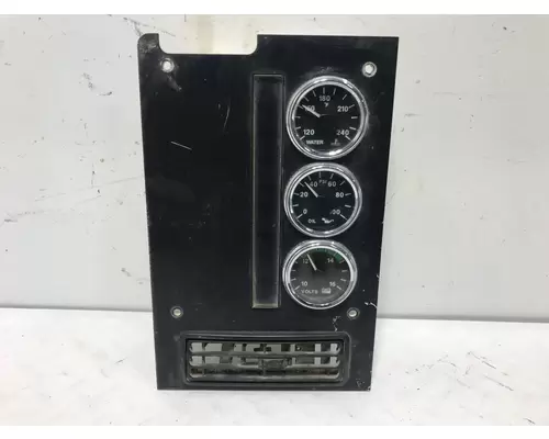 International 9400 Dash Assembly