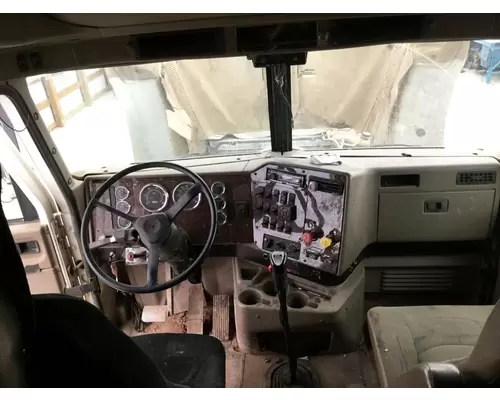 International 9400 Dash Assembly