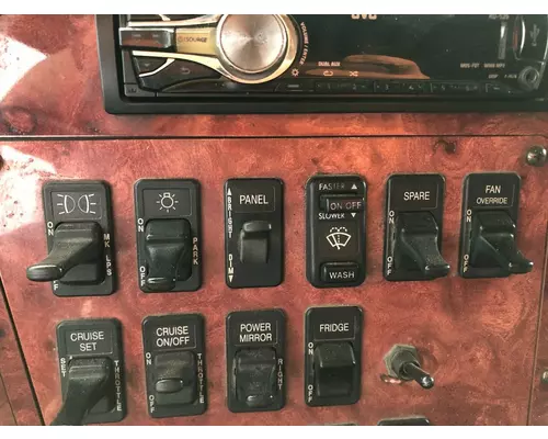 International 9400 Dash Assembly