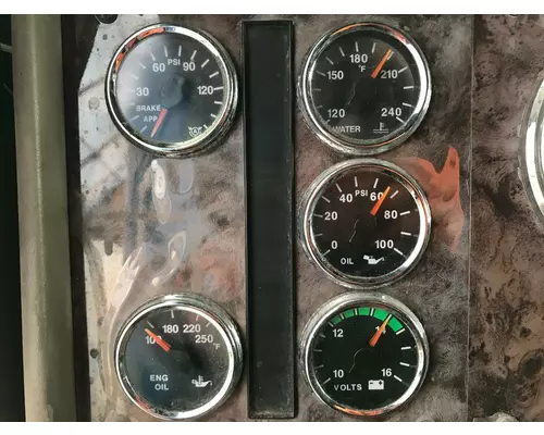 International 9400 Dash Assembly