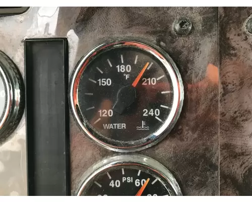 International 9400 Dash Assembly