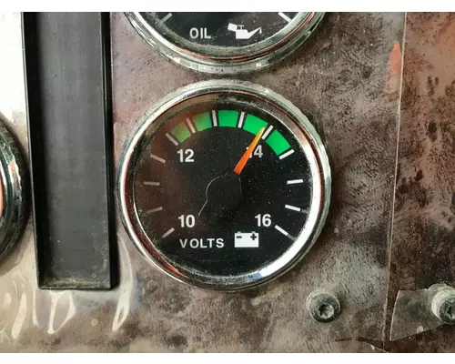 International 9400 Dash Assembly