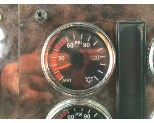 International 9400 Dash Assembly