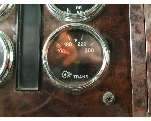 International 9400 Dash Assembly