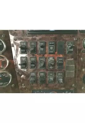 International 9400 Dash Assembly