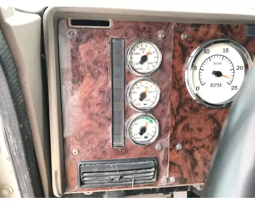 International 9400 Dash Assembly