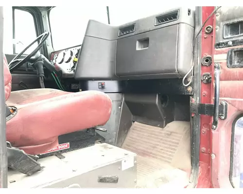 International 9400 Dash Assembly