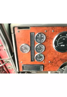 International 9400 Dash Assembly