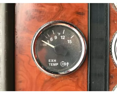 International 9400 Dash Assembly
