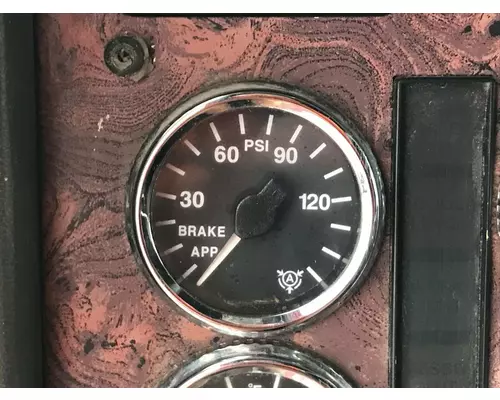 International 9400 Dash Assembly
