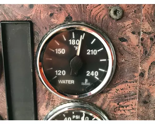 International 9400 Dash Assembly