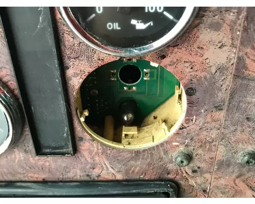 International 9400 Dash Assembly