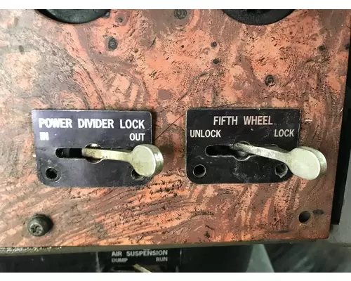 International 9400 Dash Assembly