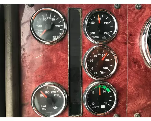 International 9400 Dash Assembly