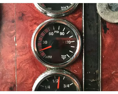 International 9400 Dash Assembly