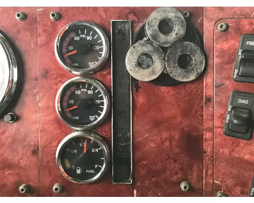 International 9400 Dash Assembly
