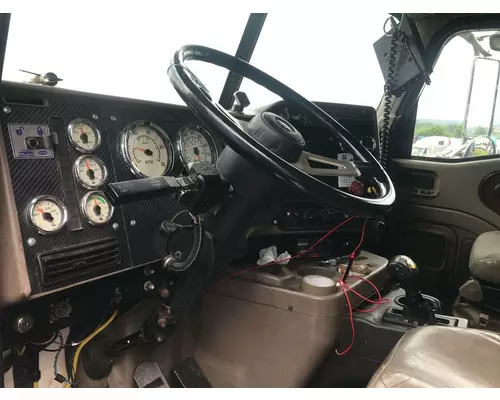 International 9400 Dash Assembly